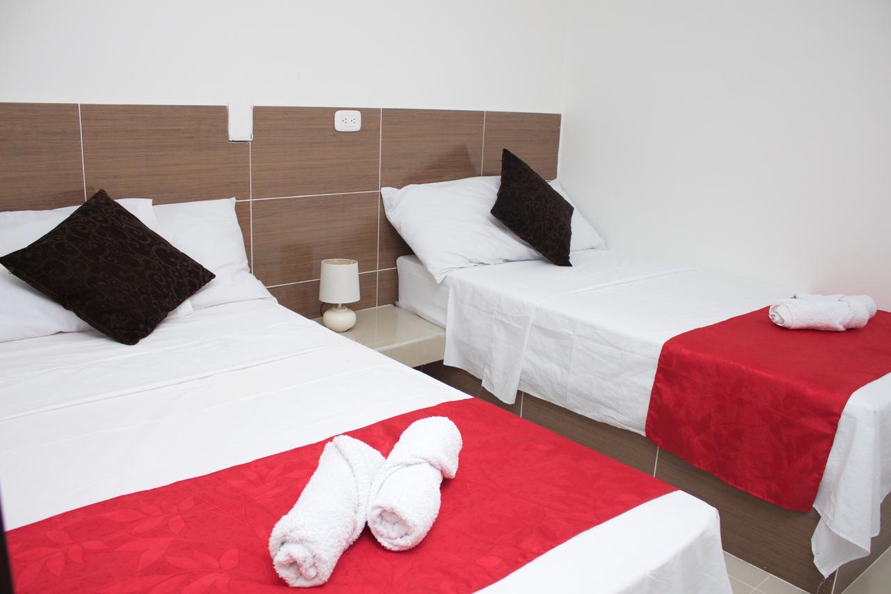 Hotel Casa Molano อีบาเก ภายนอก รูปภาพ
